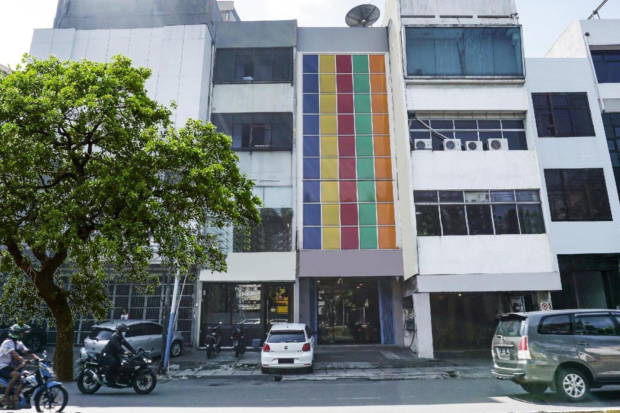 Super Oyo 91328 Fiducia Capsule Hotel Jakarta Eksteriør bilde